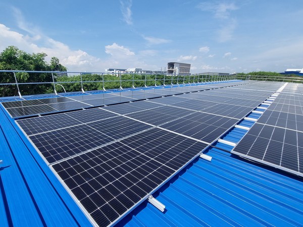 Image: site of customer in Singapore where the solar rooftop is installed by TotalEnergies ENEOS Image: site of customer in Singapore where the solar rooftop is installed by TotalEnergies ENEOS